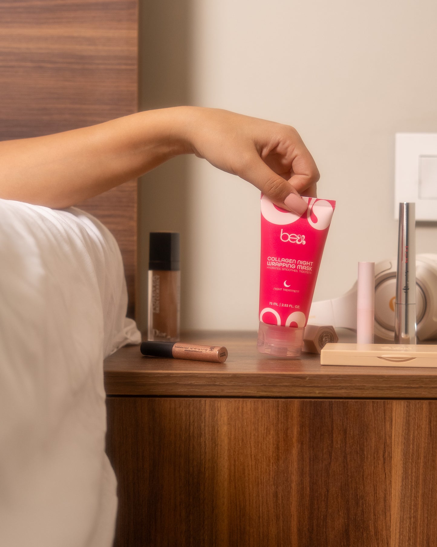 BeU Glowing Wrap Mask